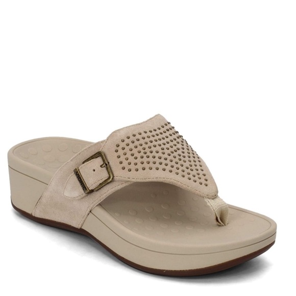 Vionic Capitola Tan Taupe Suede Micro Stud Slip On Comfort Thong Sandals - Picture 1 of 9
